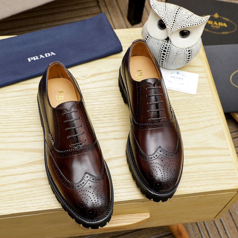 Pra*a leather shoes